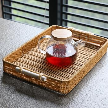 居家客廳託盤茶盤家用果籃麵包盤零食筐仿藤編茶幾桌面收納筐塑膠