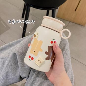 ins風創意斜挎保溫杯女生水杯大容量高顏值便攜304不銹鋼杯子可愛