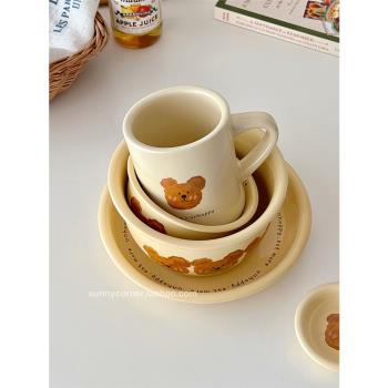 ins風手繪卡通小熊陶瓷碗可愛盤子餐具高顏值奶油色飯碗泡麵碗