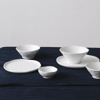 日式芝麻釉面復古中餐具家用飯面湯碗深湯菜盤平魚盤套裝陶瓷簡約