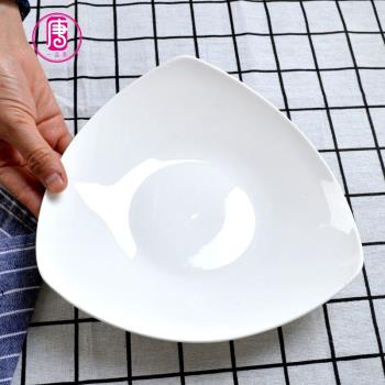 白瓷盤子菜盤家用純白色骨瓷三角形創意8.5英寸陶瓷餐具異形碟子