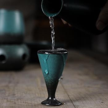 霽綠創意白黃酒杯高腳杯陶瓷小號中式仿古家用烈酒一口杯酒杯