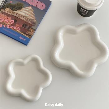 韓國ins簡約花朵造型早餐盤陶瓷盤甜品沙拉點心家用菜盤拍照道具