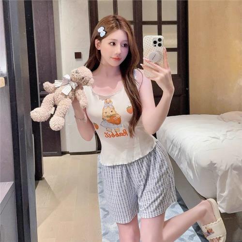 期待電影の開場「Daily Gtra」夏季莫代爾棉卡通草莓兔字短袖套裝