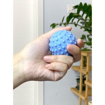 經常手部訓練的人都知道它的好處手部肌肉放鬆按摩球手握筋膜球