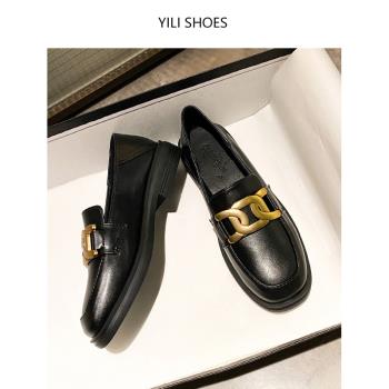 一腳蹬棕色平底41-43小碼樂福鞋