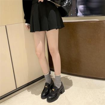 miu真皮粗跟秋冬圓頭厚底樂福鞋