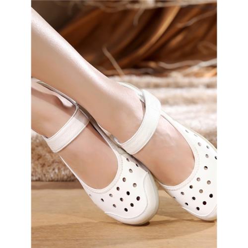 夏季包頭鏤空護士鞋真皮平跟洞洞單鞋中老年媽媽涼鞋小碼女鞋3233