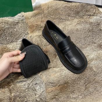 一腳蹬平底學院風黑色上班小皮鞋