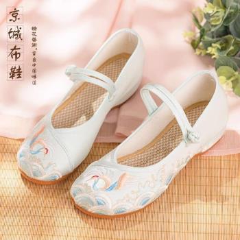 老北京布鞋女春夏季漢服鞋子民族風繡花鞋女古風軟底舒適古裝單鞋