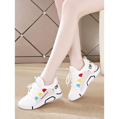 內增高運動鞋女2025春季新款百搭顯瘦休閑網紅學生透氣旅游小白鞋