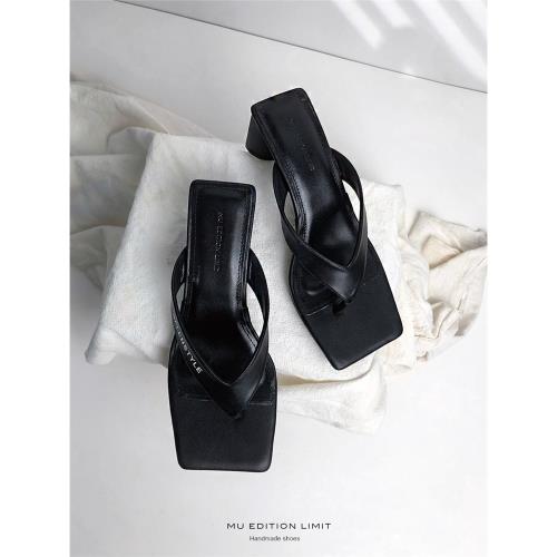 巴黎2024春季新款女鞋中跟人字夾趾高跟夾腳粗跟涼鞋網紅涼拖鞋女