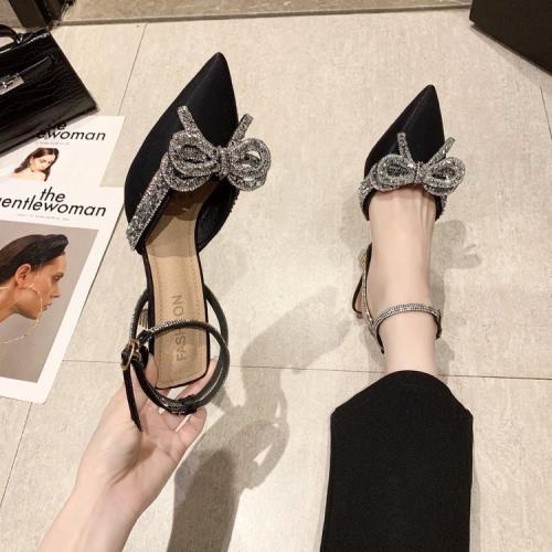 Wine Cup Heels Straight Button Strap Sandals一字扣帶涼鞋女鞋