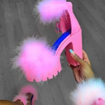 women high heel sandals 毛毛扣帶粗高跟涼鞋大碼43涼鞋
