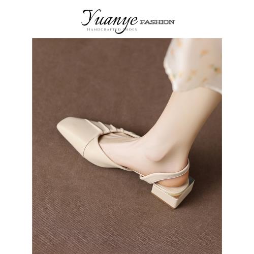 原野褶皺方頭粗跟平底包頭一字帶時裝涼鞋單鞋子女2025年夏季新款