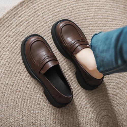 真皮樂福鞋女2025新款春秋一腳蹬英倫風小皮鞋爆款棕色厚底單鞋子