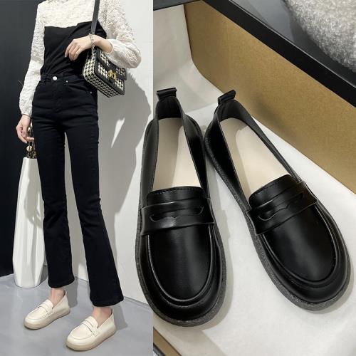 樂福鞋女英倫風黑色平底小皮鞋春秋軟皮豆豆單鞋冬職業工作小黑鞋