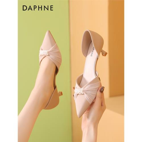 達芙妮高跟鞋女細跟2024年爆款春季女士珍珠中空宴會尖頭法式單鞋