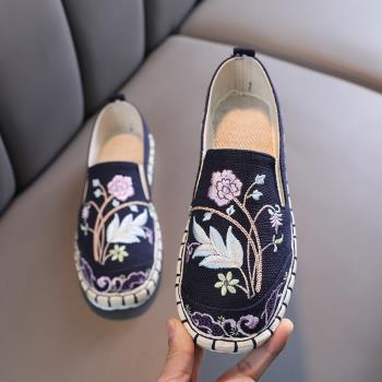 春夏季中國風刺繡手工老北京布鞋一腳蹬千層布底女士民族風繡花鞋
