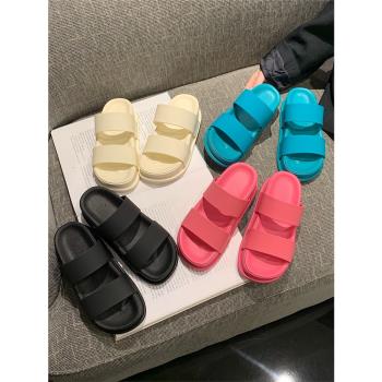 增高厚底防滑新款踩屎感軟底夏季涼拖鞋女百搭休閑韓版外穿沙灘鞋