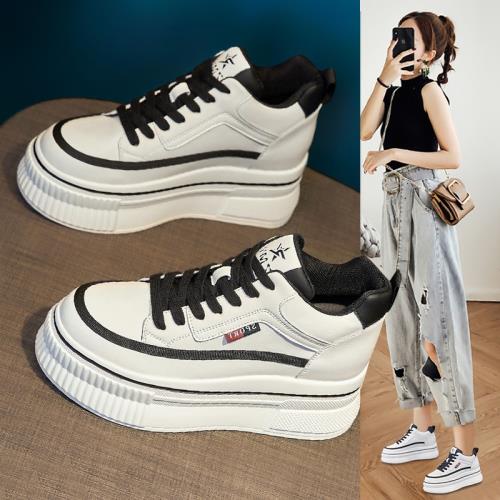 2025年秋冬新款真皮小白鞋女ins潮厚底加絨板鞋內增高女鞋顯腳小