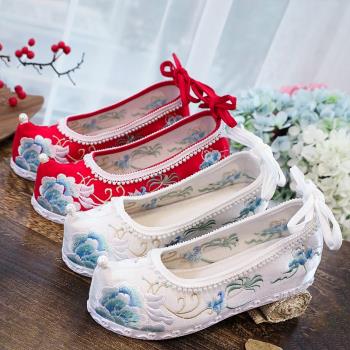 中跟內增高刺繡系帶圓頭學生布鞋