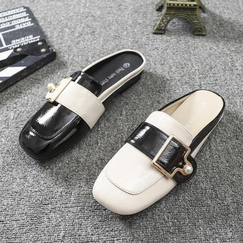 2025夏季新款半包拖鞋女外穿平底皮帶扣珍珠舒適百搭懶人半拖鞋女