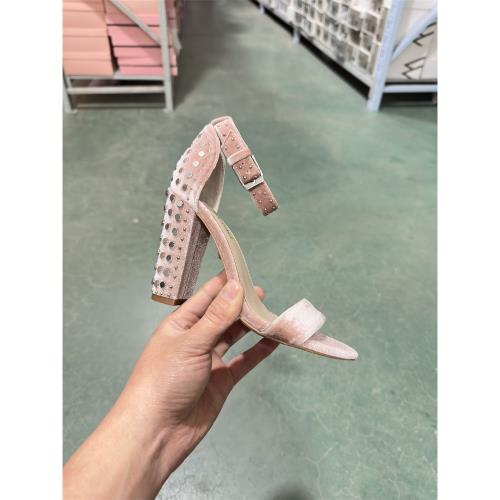 Luxury Rebel復古歐美風鉚釘粗高跟絨面一字帶露趾涼鞋L72280336