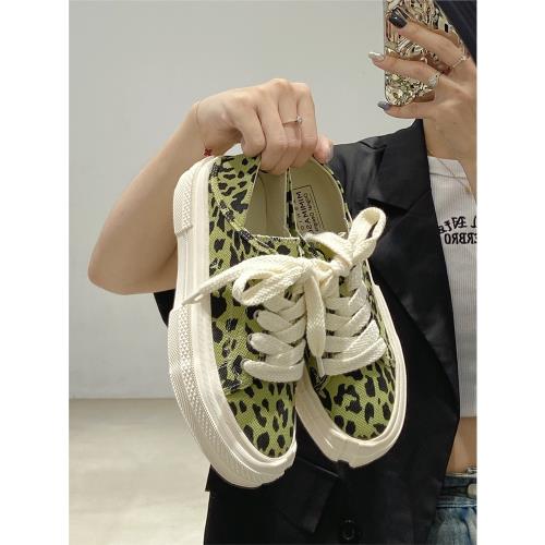 一腳蹬懶人可踩韓系時尚百搭餅干鞋厚底板鞋小眾休閑豹紋帆布鞋女