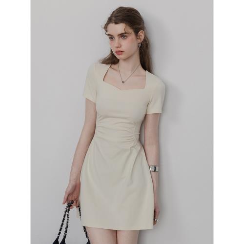 EGGKA收腰法式連衣裙夏新款通勤顯瘦小個子氣質方領短袖純色短裙