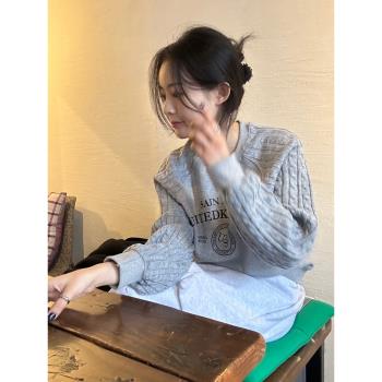 韓國東大門拼接針織毛衣字母印花套頭衛衣女設計感小眾假兩件上衣
