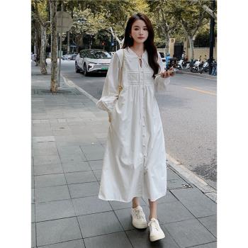 慵懶風白色長袖連衣裙女春秋寬松顯瘦2024新款設計感森系A字長裙