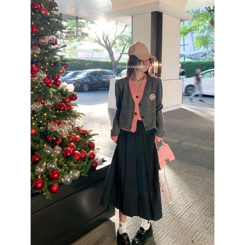 曾小咸 隨意時髦 設計感假兩件毛衣開衫女春季韓系學院風V領上衣