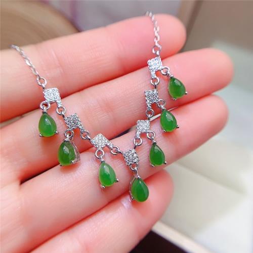 新款天然和田碧玉項鏈s925銀水滴形玉石頸飾輕奢珠寶禮品正品保真