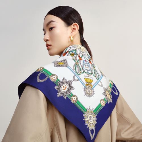 萬事利2025年度新品100%桑蠶絲時尚百搭真絲絲巾63cm方巾瑰麗華彩