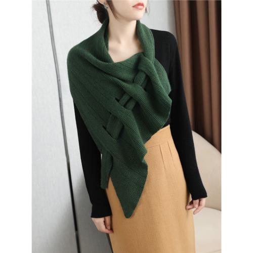 強烈推薦！秋冬季高端純山羊絨圍巾多功能穿孔披肩拼色三角圍脖女