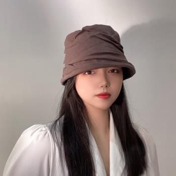 日系棉麻輕奢風漁夫帽女春夏季氣質文藝褶皺盆帽透氣舒適小眾帽子
