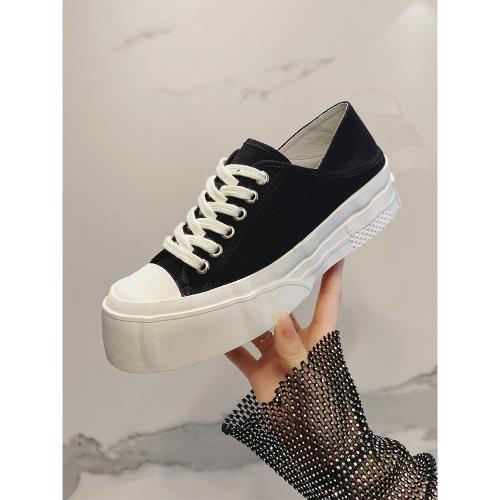 復古風大頭厚底系帶大碼帆布鞋41一43女2024春季新款小號32 33 34