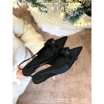 miu配裙子的水鉆包頭小貓跟涼鞋
