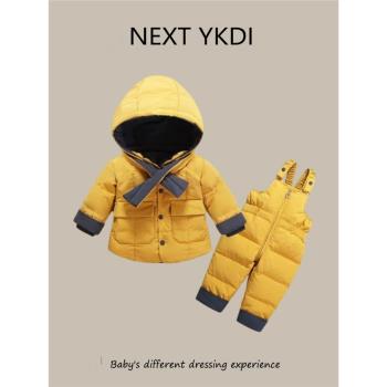 英國NEXT冬季嬰兒羽絨服套裝男女寶寶白鴨絨兒童上衣背帶褲兩件套
