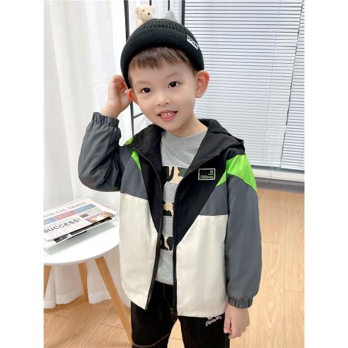 男童外套春秋裝2025新款兒童連帽沖鋒衣韓版寶寶薄絨上衣夾克潮童