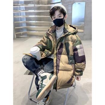 潮牌男童迷彩羽絨服2024新款冬季男孩帥氣兒童中大童加厚連帽外套