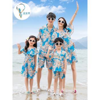 親子裝一家三口四口套裝沙灘裝海邊旅遊度假波西米亞母女連衣裙潮