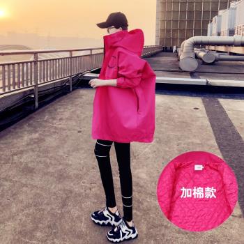 玫紅色設計感風衣中長款加厚棉服