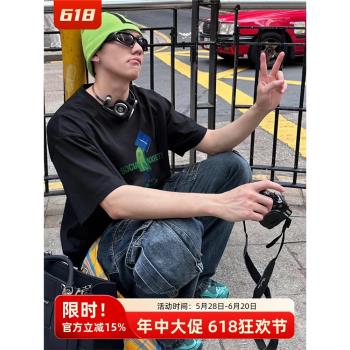 明星同款黑色設計感小眾短袖T恤男夏季潮牌人像印花寬松情侶上衣
