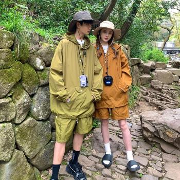 情侶套裝夏季新款戶外運動登山防曬衣男日系復古短褲上衣兩件套潮