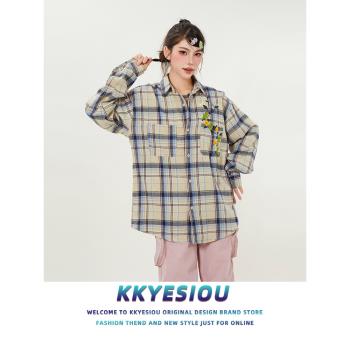KKyesiou美式復古潮牌學院風長袖襯衫男女格子背後刺繡情侶薄外套