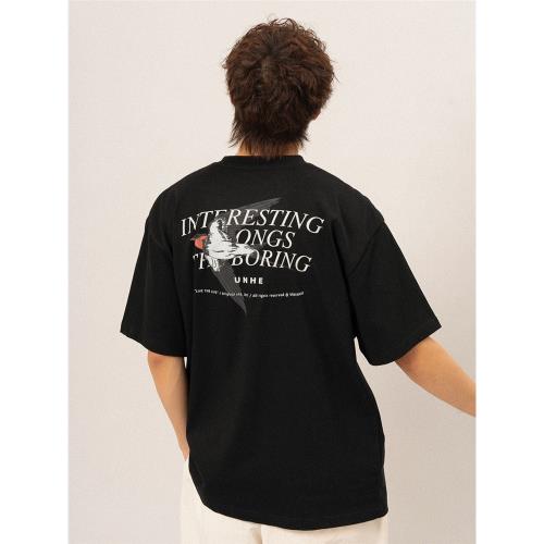 UNDIHARE 日系簡約寬松重磅數碼燕子印花英文短袖圓領t恤男情侶款