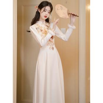 新中式改良旗袍秋冬2024新款刺繡仙氣質高階感晚禮服連衣裙女顯瘦