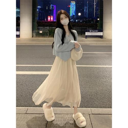 女裝穿搭半身法式新年戰袍毛衣